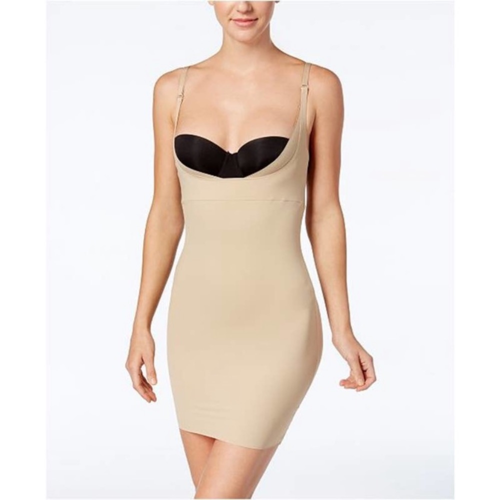 Maidenform Firm Control Body Shaper Full Slip Shapewe… Gem